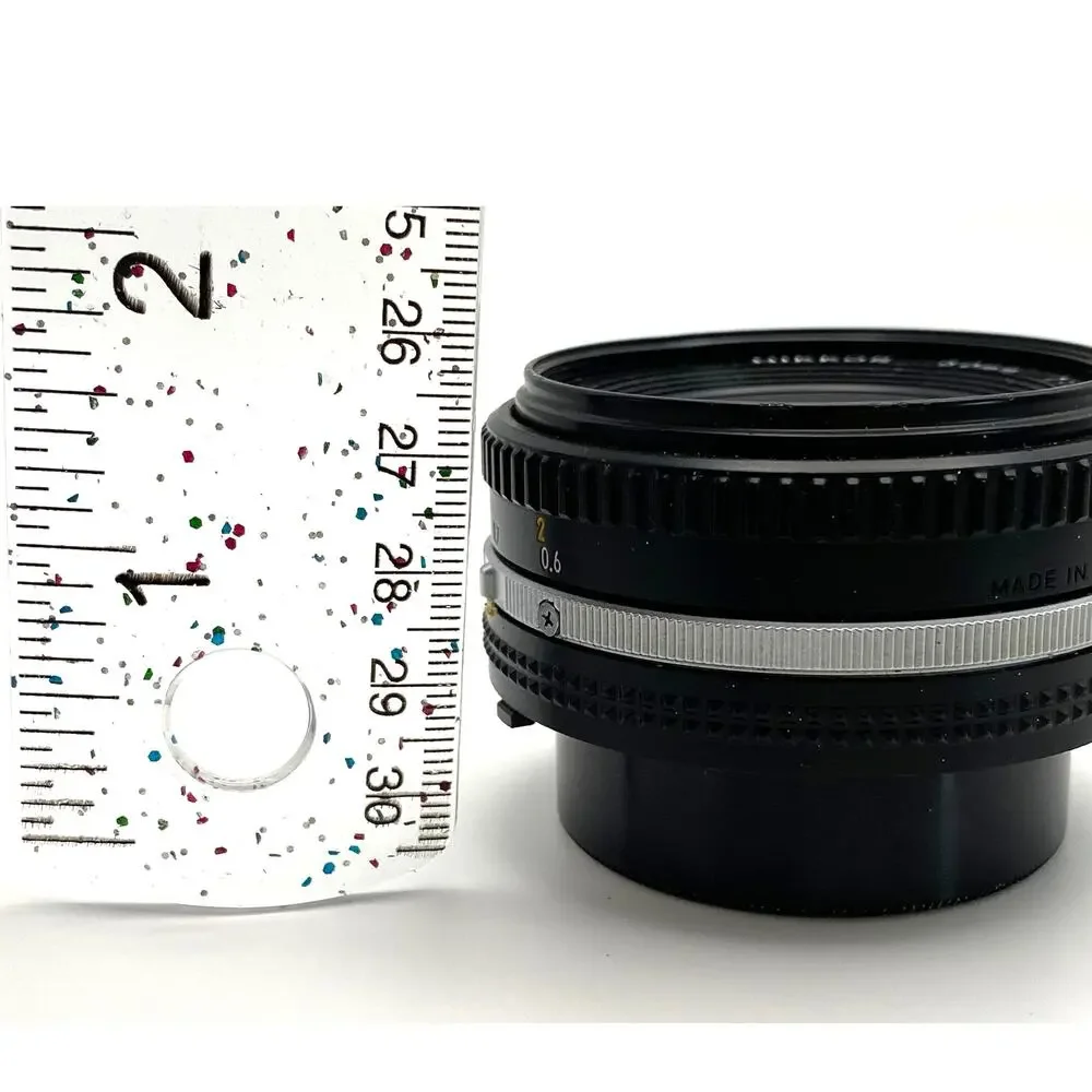 Nikon Nikkor 50mm f/1.8 AI Manual Focus Prime Lens F Mount Japan SN 4289421